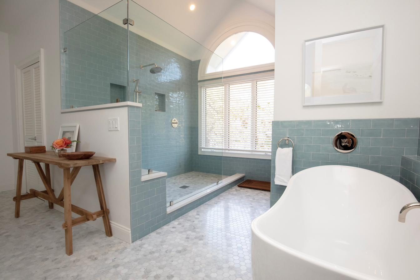 Full bathroom