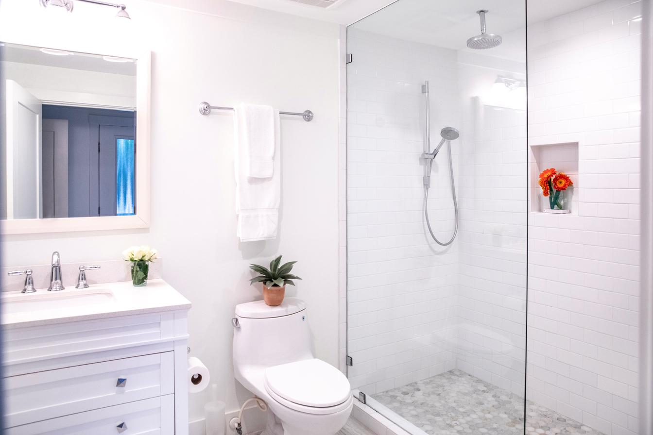 En-suite bathroom with rain shower