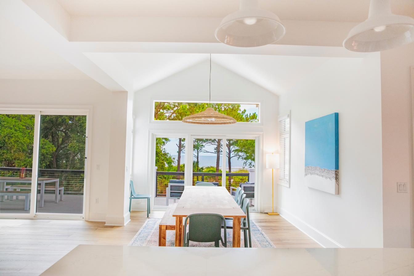 Indoor-outdoor kitchen flow